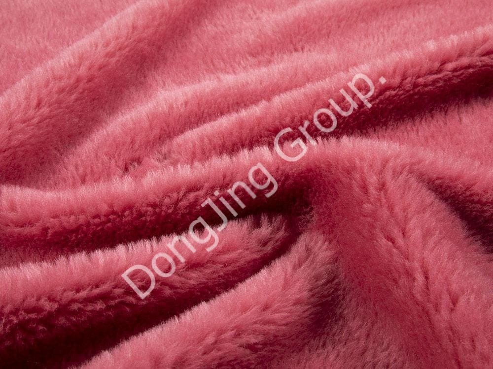 9P2629-ขนแกะสีแดงกุหลาบ faux fur fabric