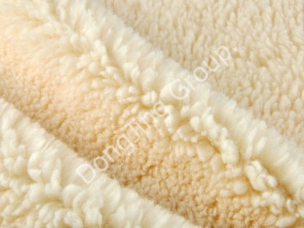 DP0605-Hong Mi ผมขาวไอซ์แลนด์ faux fur fabric