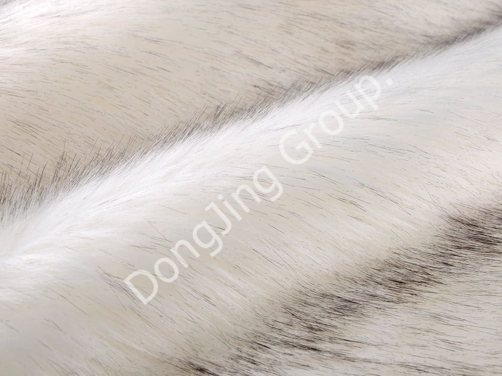 DP0630-ปลายย้อมสีขาว faux fur fabric